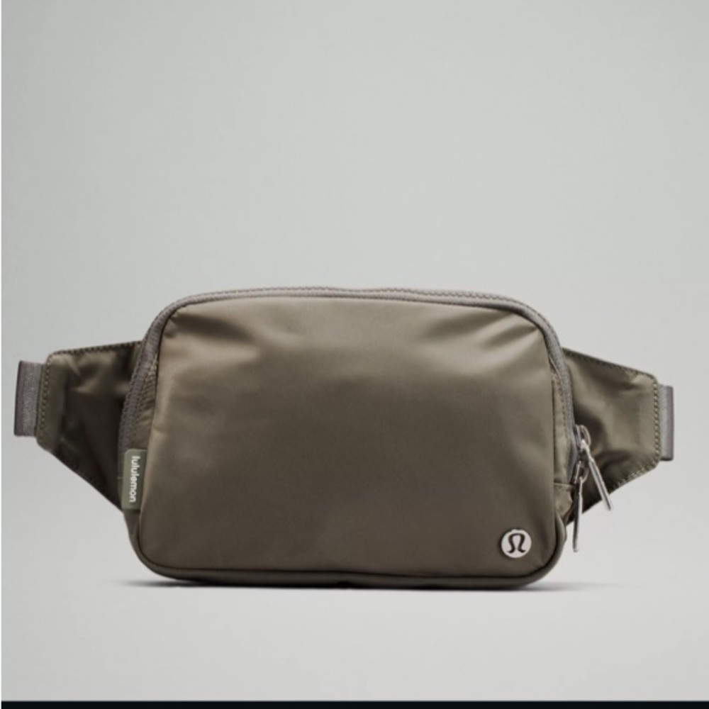 Everywhere Belt Bag Large
